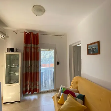 Sara Apartamento Omišalj